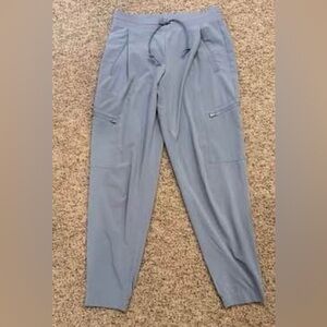 Athleta Go Far Travel Cargo Pants Light Blue Size 4